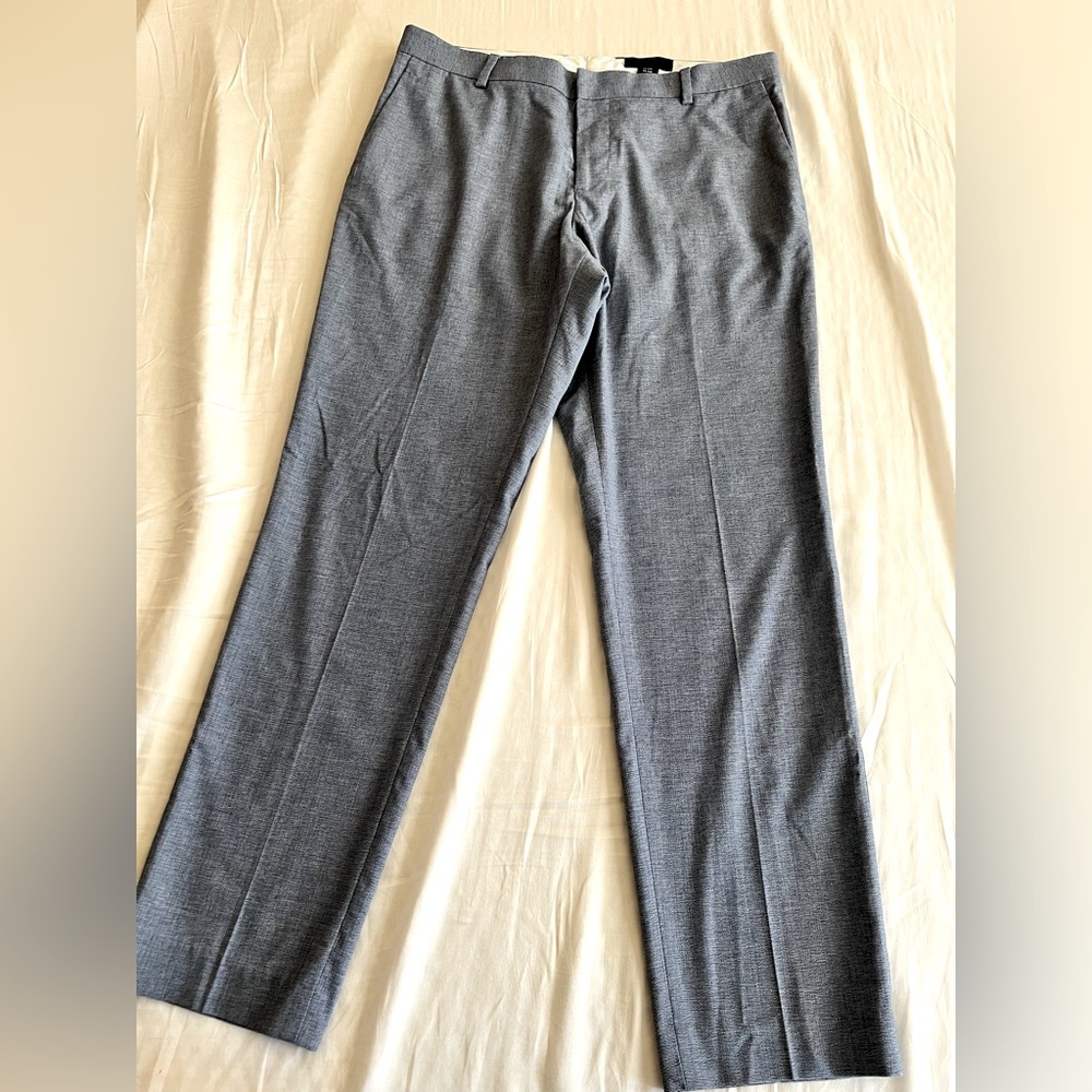 Classy Men’s H&M Dress Suit Pants 33R Blue Slim Skinny Fit